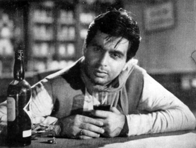 फिल्मों में आने से पहले ये करते थे सितारे