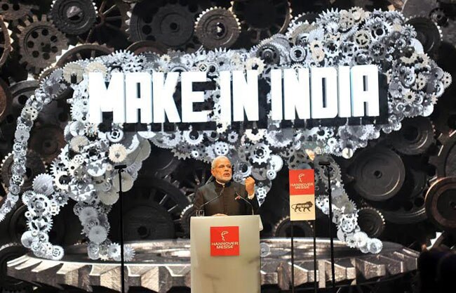 जर्मनी के हैनोवर मेले में PM मोदी का खास अंदाज