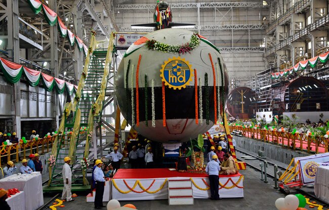 ये हैं भारत की स्वदेशी 'सबमरीन स्कॉर्पियन' की अनदेखी तस्वीरें....