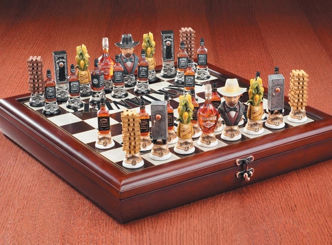 10 शराब की बोतलें, जिन्हें आप सहेज कर रखना चाहेंगे