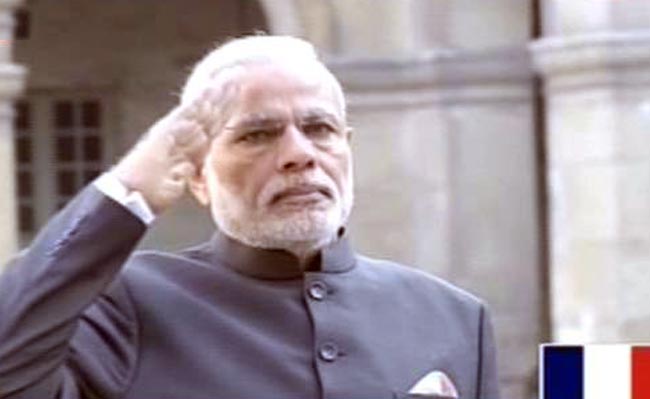फ्रांस यात्रा पर PM मोदी का भव्य स्वागत