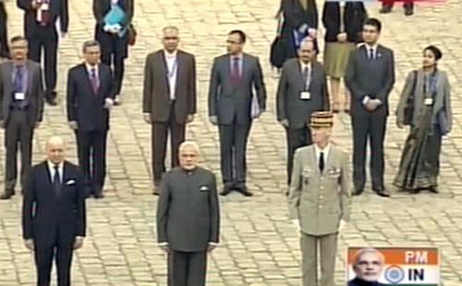 फ्रांस यात्रा पर PM मोदी का भव्य स्वागत