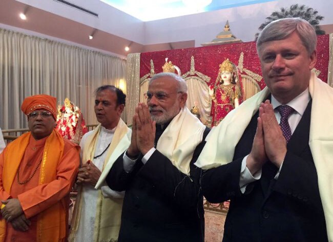 कनाडा के गुरुद्वारा से लेकर मंदिर तक में लगे 'मोदी मोदी' के नारे