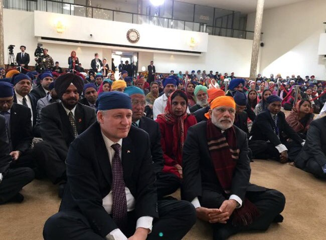 कनाडा के गुरुद्वारा से लेकर मंदिर तक में लगे 'मोदी मोदी' के नारे