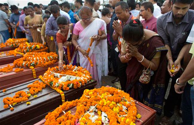 भूकंप के 100 घंटे बाद कुछ ऐसा है नेपाल का हाल