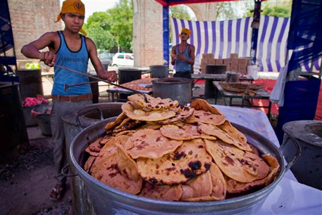 भूकंप के 100 घंटे बाद कुछ ऐसा है नेपाल का हाल