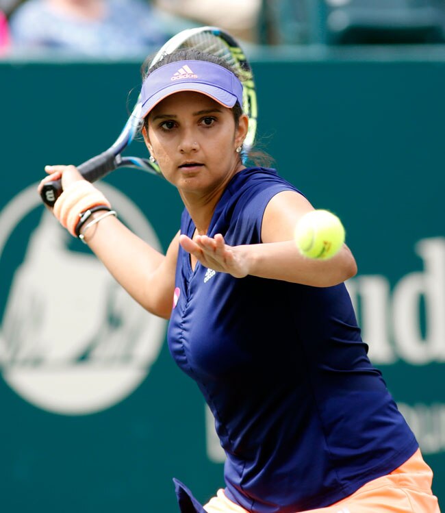 वर्ल्ड नंबर-1 सानिया मिर्जा का 'दबंग लुक'