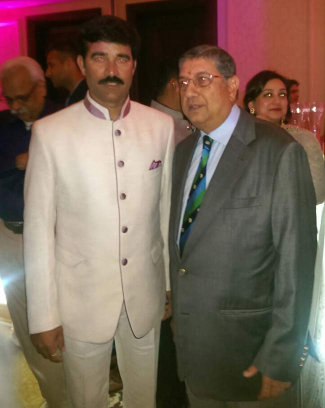 सुरेश रैना-प्रियंका की शादी का एलबम