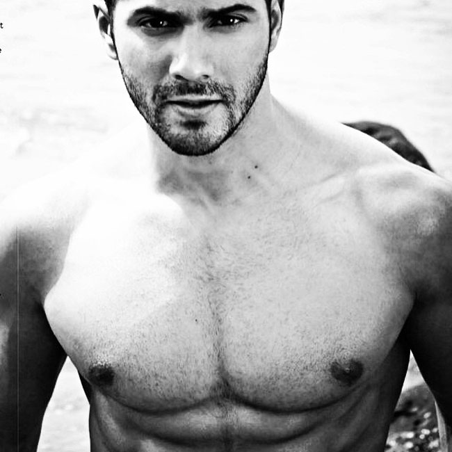 अपने चहेते स्टार्स की इन तस्वीरों को देख खुश हो जाएगा आपका दिल