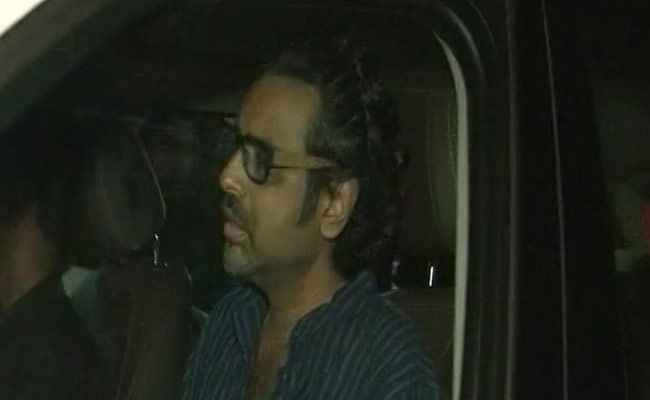 सलमान खान से मिलने आया पूरा बॉलीवुड