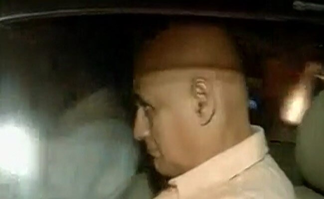 सलमान खान से मिलने आया पूरा बॉलीवुड