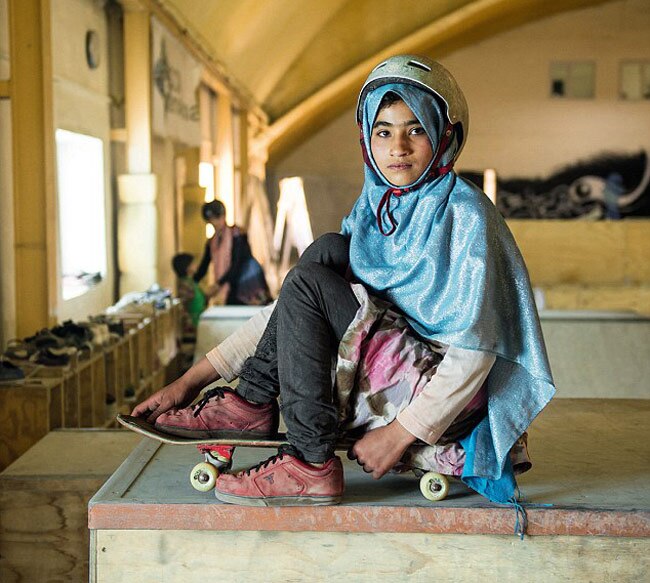 अफगान लड़कियों को भी है स्केटिंग का शौक