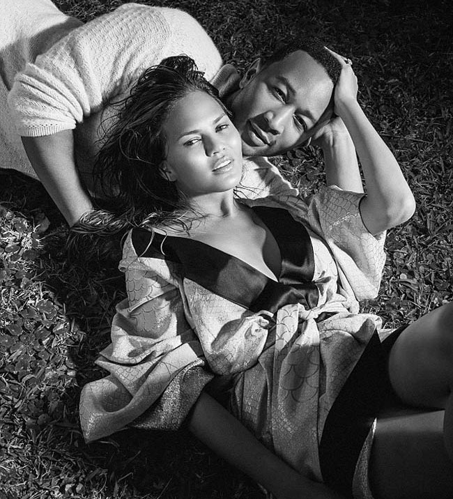 सुपरमॉडल क्रिसी टाइगन ने पति संग करवाया बोल्ड फोटोशूट