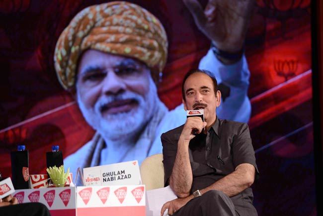 मंथन: गुलाम नबी का आरोप- सरकार के लिए विपक्ष की राय गैरजरूरी