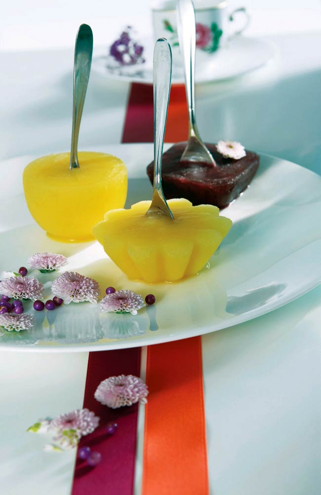 इस गर्मियां इन रंगों से सजाएं अपना घर