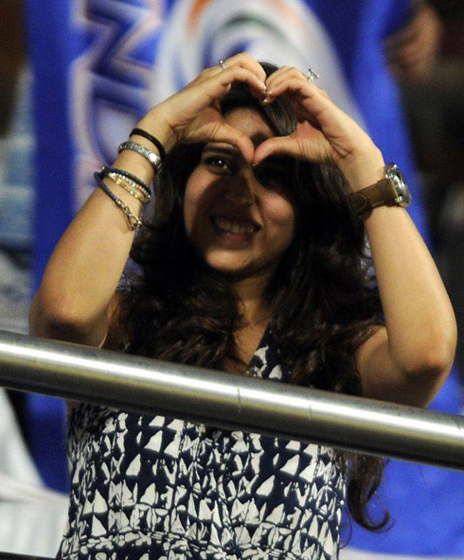 MI vs CSK: रोहित की टीम फाइनल में, रितिका ने जीता 'दिल'