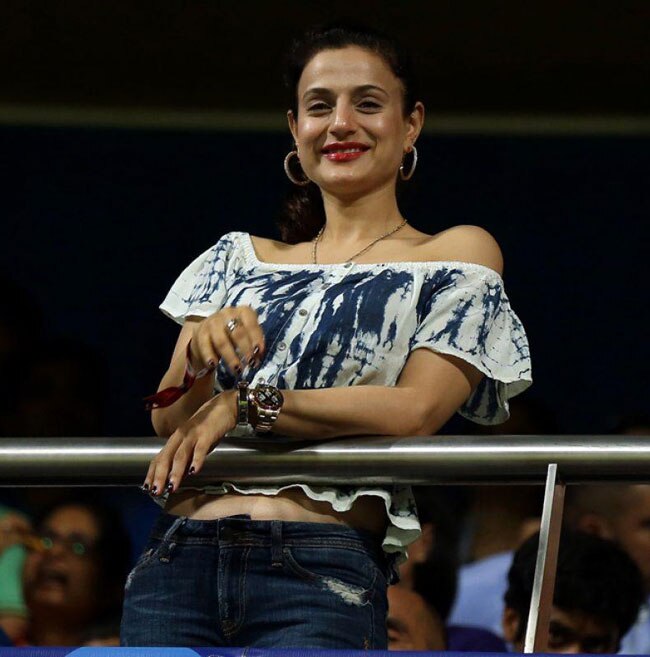 MI vs CSK: रोहित की टीम फाइनल में, रितिका ने जीता 'दिल'