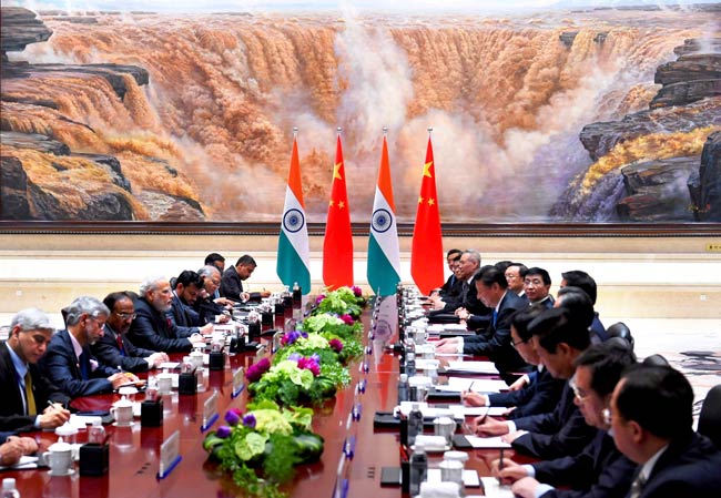 चीन में ऐसे बीता मोदी का पहला दिन