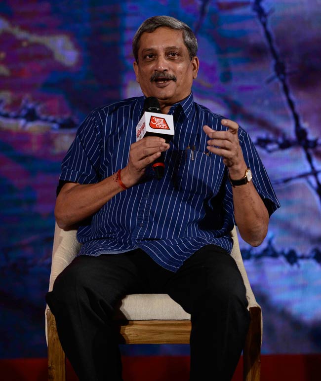 मंथन: पर्रिकर बोले- ऑर्डिनेंस फैक्ट्री का उत्पादन बढ़ाना है लक्ष्य