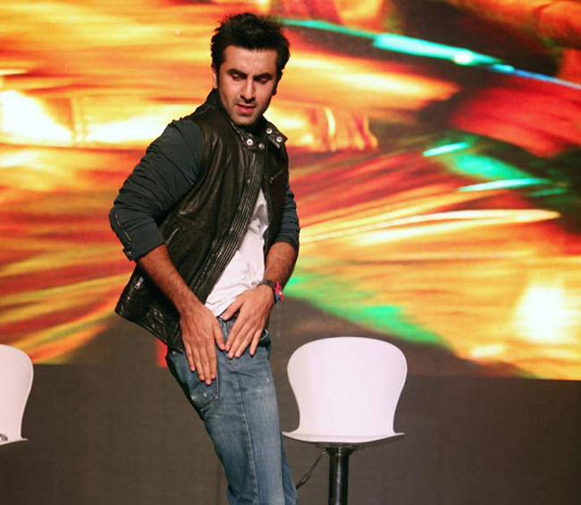 ये हैं बॉलीवुड के सबसे लंबे एक्टर