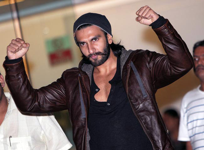 ये हैं बॉलीवुड के सबसे लंबे एक्टर