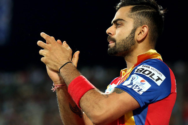 IPL-8: अनुष्का को मिली नई 'दोस्त', दीपिका के साथ देखा मैच