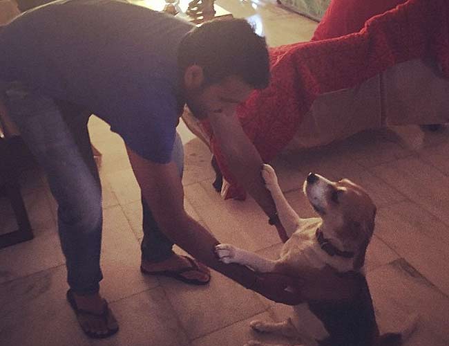 रोहित-रितिका की सगाई की तस्वीरें...