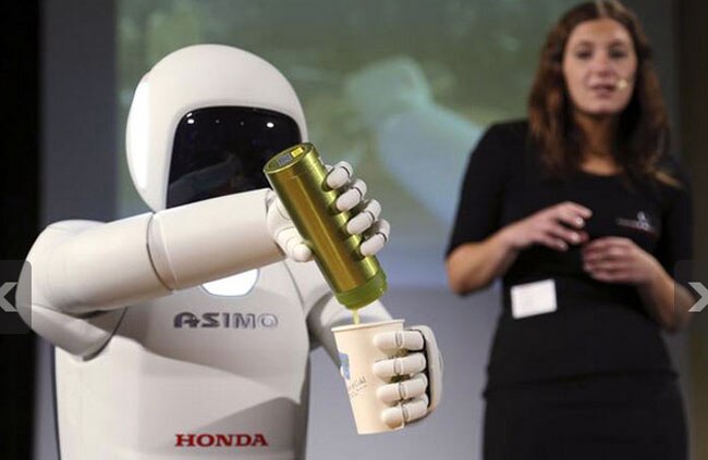 ये सब काम भी कर सकते हैं रोबोट, तस्वीरें कर देंगी हैरान