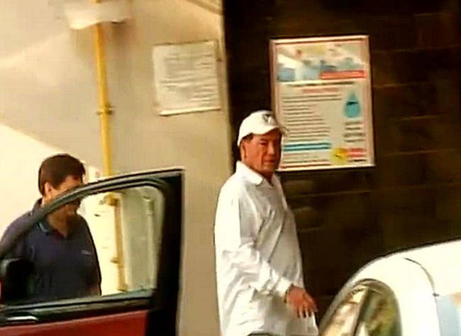 Hit & Run case: फैसले के दिन सुबह से शाम ऐसे नजर आए 'भाईजान'