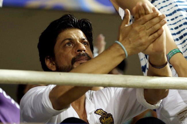 क्यूट अबराम और किंग खान की शानदार जुगलबंदी