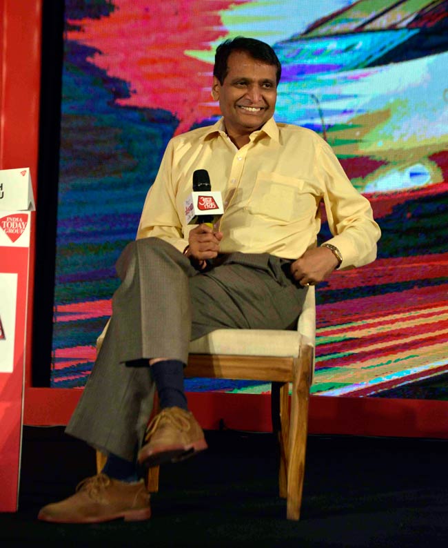 'मंथन' में बोले रेल मंत्री- बुलेट ट्रेन में अभी वक्त लगेगा