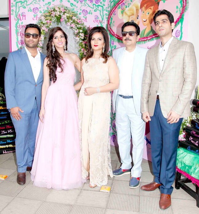 निशका लुल्ला की प्री वेडिंग पार्टी में ऐश्वर्या राय और कई सि‍तारे