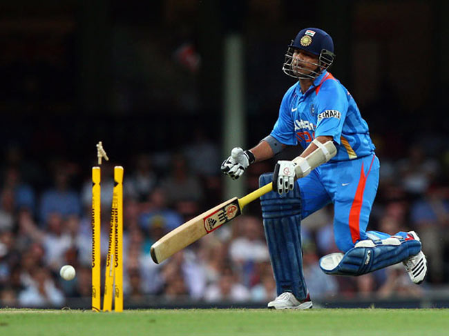 क्रिकेट जगत के 8 'अजूबे' रिकॉर्ड्स