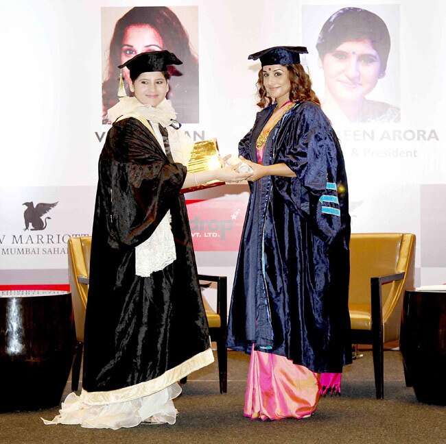 विद्या बालन को मिली डॉक्टरेट की उपाधि