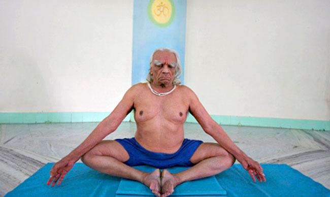 योग दिवसः दुनिया को योग सिखाने वाले गुरु