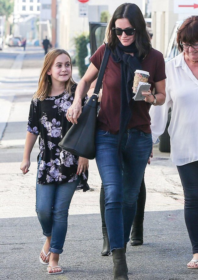 सरोगेसी और IVF से पैदा हुए हैं ये स्टार किड्स