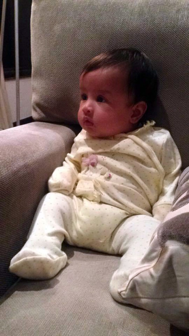 बांग्लादेश रवाना होने से पहले जिवा के साथ बिजी हैं 'डैडी कूल' धोनी