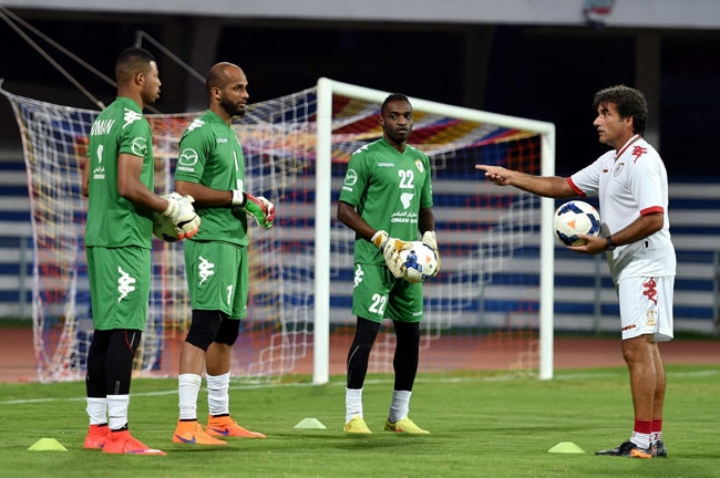 भारत-ओमान के बीच फीफा विश्वकप क्वालीफायर्स मुकाबले की तस्वीरें