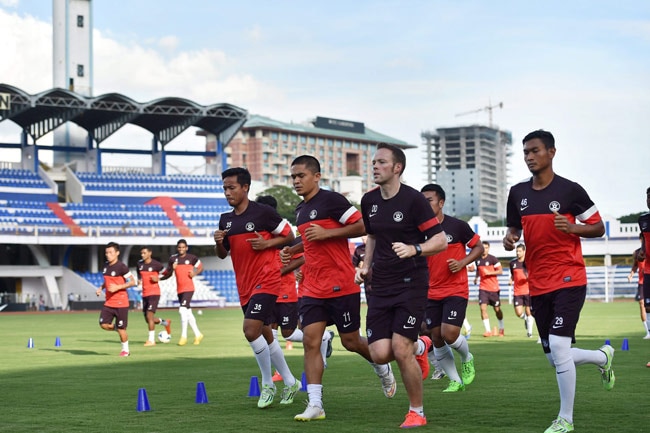 भारत-ओमान के बीच फीफा विश्वकप क्वालीफायर्स मुकाबले की तस्वीरें