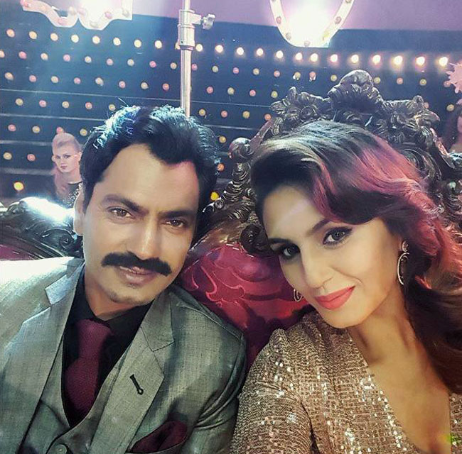 बॉलीवुड स्टार्स ने इंस्टाग्राम पर शेयर की अपनी मस्तियां