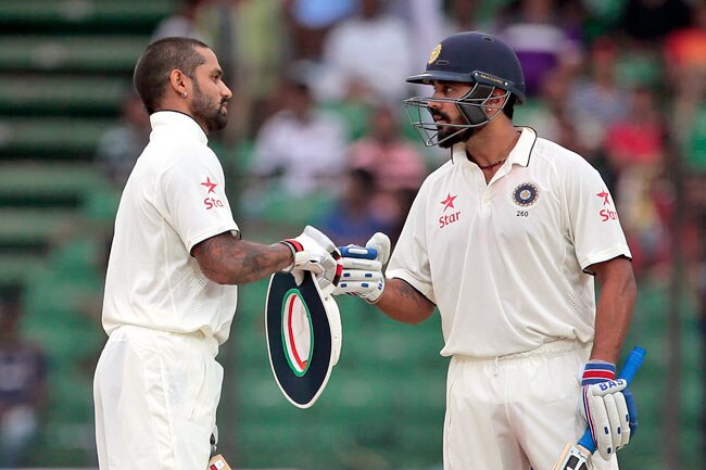 फतुल्लाह टेस्टः पहला दिन धवन, मुरली और बारिश के नाम