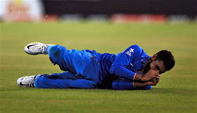 बांग्लादेश के खिलाफ टीम इंडिया ने किया सरेंडर