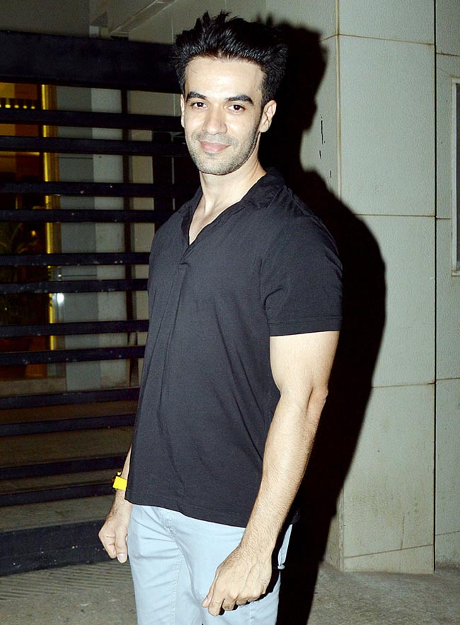 हुमा कुरैशी की इफ्तार पार्टी में पहुंचे बॉलीवुड सितारे