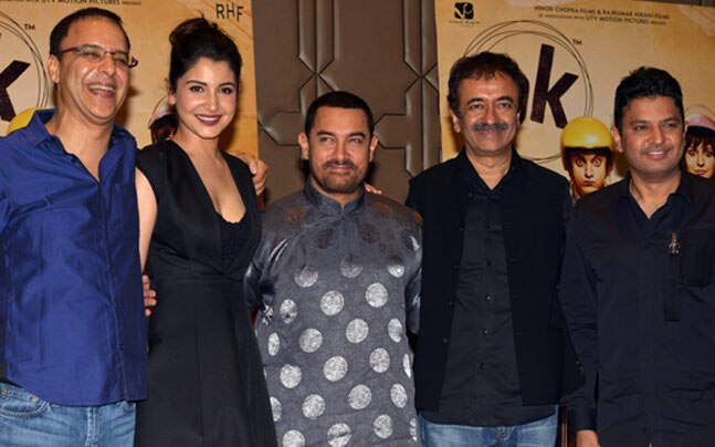 विदेशों में PK की कामयाबी पर सक्सेस पार्टी, देखें तस्वीरें