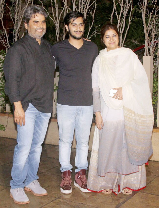 शाहिद-मीरा ने बी टाउन को दी डिनर पार्टी