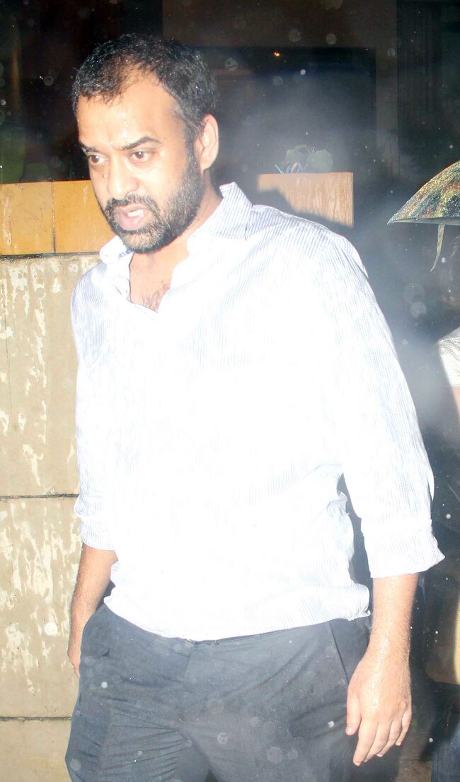 शाहिद-मीरा ने बी टाउन को दी डिनर पार्टी