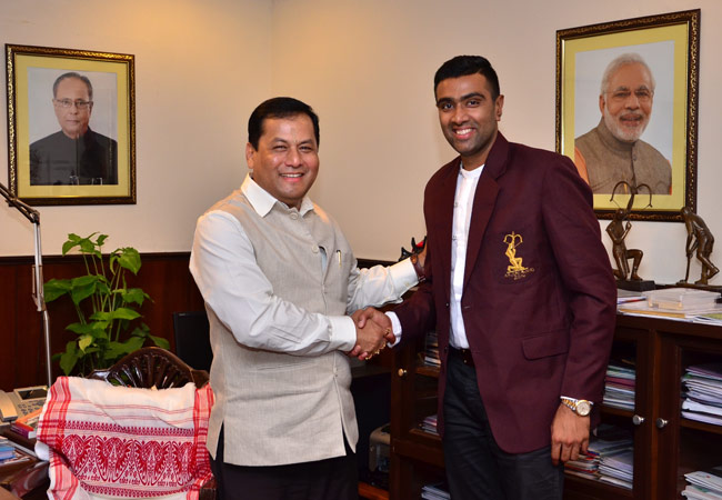 अर्जुन पुरस्कार विजेता ऑफ स्पिनर रविचंद्रन अश्विन की तस्वीरें