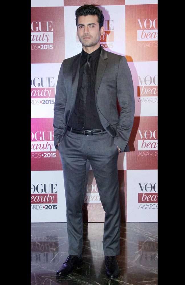 इंडिया ब्यूटी अवॉर्ड्स में बॉलीवुड हसीनाओं का जलवा