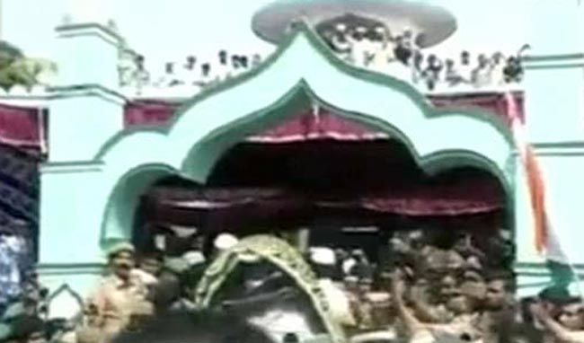 नम आंखों ने डॉ. कलाम को दी आखि‍री विदाई