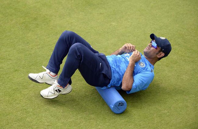 बर्थडे स्पेशल: कैप्टन कूल धोनी के खास 25 रिकॉर्ड्स